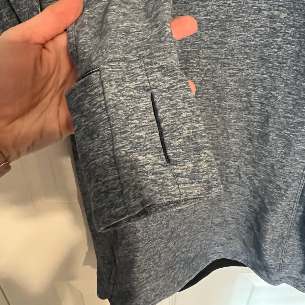 Lululemon Runderful Long Sleeve Top - Picture 2 of 5